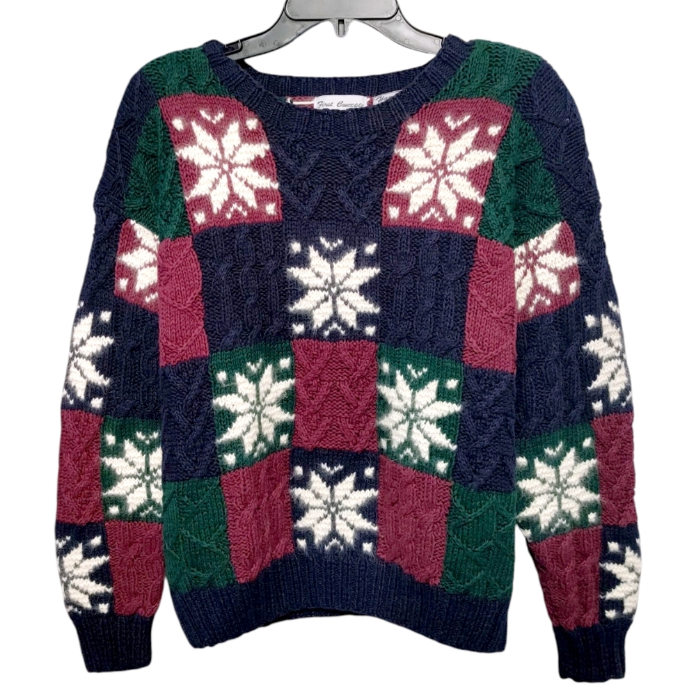 Vintage Cable Knit Embroidered Snowflake Oversize Grandpa Sweater Size Medium